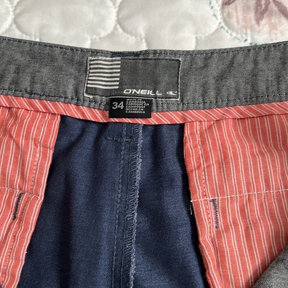 Mens flat front shorts - Picture 2 of 2